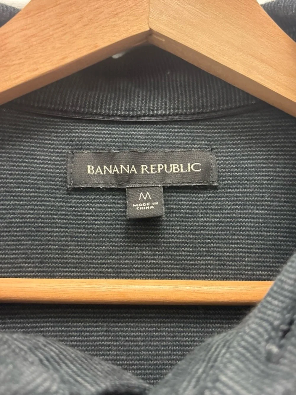 Banana Republic Dark Gray Polo Shirt - Classic Short Sleeve